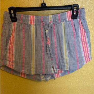 Navy High Waist Shorts with Stretch Fabric and Breathable Design